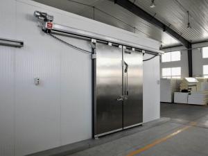 電動冷庫門